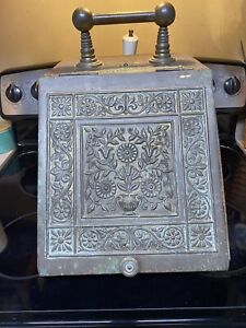Stunning Antique Copper Brass Coal Ash Scuttle Fireplace Bucket Rare Piece 