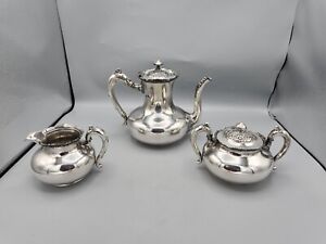 Vintage Meriden B Company Silver Plate Tea Coffee Set Pitcher Suger Cream 