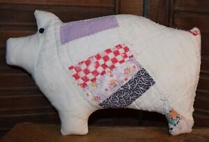 Primitive Quilt Pig Cupboard Tuck Double Wedding Ring 8 5 X 5 5 