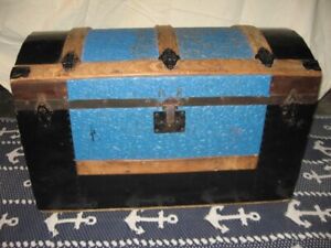 Antique Dome Top Steamer Trunk Treasure Chest Embossed Tin Humpback Storage