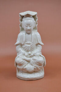 Vintage Chinese Porcelain Guan Yin Figurine 8 Inches Tall
