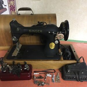 Singer 128k Blackside Cripple Sewing Machine W Attachments In Bentwood Case