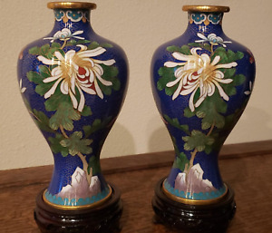 Cloisonn Mirror Image Vases A Vintage Pair In Enamel Blue White Green Red 