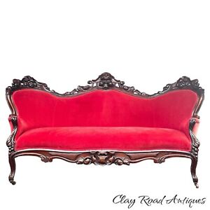 Fine 1860s Heavily Carved Victorian Rococo Sofa Walnut Original Parlor Gothic
