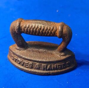 Vintage Round Oak Stoves Ranges Miniature Cast Iron Salesman Sample Sad Iron