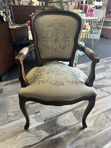 Vintage French Louis Xv Style Floral Tapestry Arm Chair Chateau D Ax