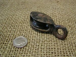 Vintage Cast Iron Pulley Farm Antique Old Tools Implement Tractor Shabby 6457