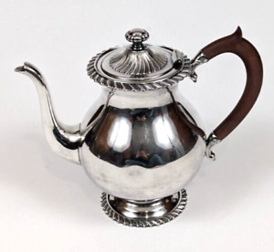 Antique Vtg Meriden Britannia Co Silver Plate Tea Pot With Wood Handle