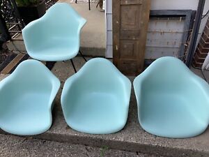 Herman Miller Charles Eames Plastic Arm Shell Chair Light Blue