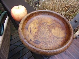 Sweet Antique Worn Pyrography Wood Bowl Grapes Leaves To Mother From Nellie 
