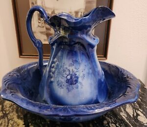 Staffordshire England Blue White Washbowl And Pitcher Colbalt Blue 12 T 16 W