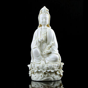 Chinese Dehua Porcelain Lotus Kwan Yin Guan Yin Boddhisattva Goddess Statue