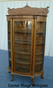 61816 Oak Keystone Furn Victorian China Cabinet Curio With Gryphon Backsplash