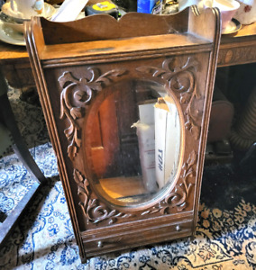 Antique Oak Medicine Cabinet W Gingerbread Fretwork Beveled Glass Mirror Bar