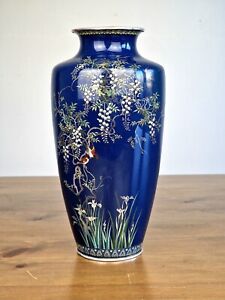 A Fine Quality Japanese Cloisonne Vase Signed By Ota Tamashiro Silver Rims