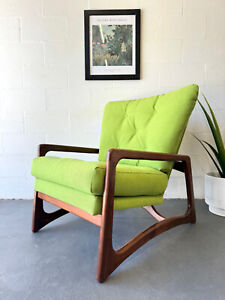 Mid Century Walnut Lounge Chair By Adrian Pearsall