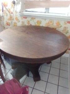 Stow Davis Barrel Table 100 Years Old 