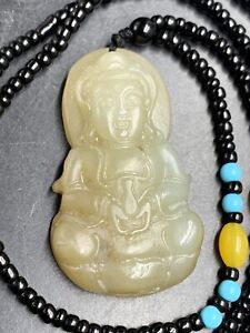 A Chinese Jade Carving Of A Quanyin 29g Hairlines