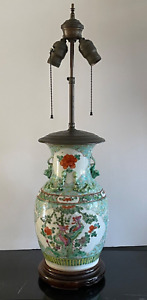 Fabulous Vintage Chinese Famille Verte Hand Painted Porcelain Table Lamp