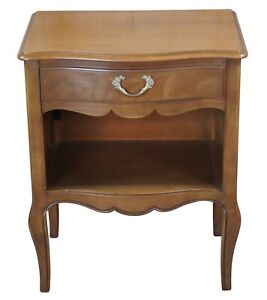 Henredon Country French Louis Xv Serpentine Tulip Wood Side Table Nightstand