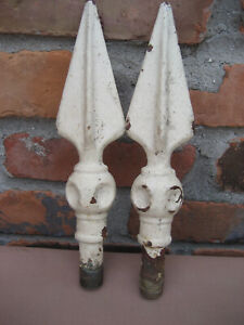 2 Vintage Cast Iron Gate Fence Top Finials Topper 8 Old Parts Spearhead Style