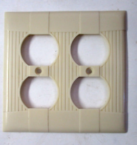 Eagle Usa Tuxedo Ribbed Ivory Bakelite 2 Gang Duplex Outlet Plate Wall Cover Mcm