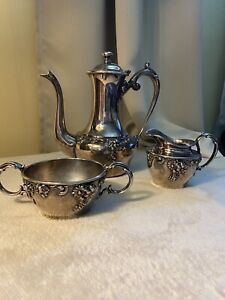 Antique Barbour Silver Co Silverplate Tea Coffee Pot Set Of 3 Pieces