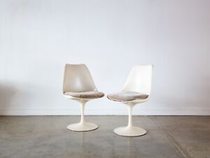 1950s Early Tulip Swivel Chairs By Eero Saarinen For Knoll A Pair