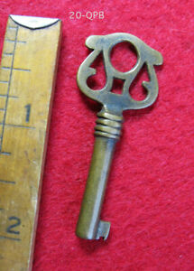 Skeleton Key Genuine Brass Antique Phonograph Key More Weird Old Keys Here 