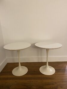 2 Matching Tulip Side Table By Maurice Burke For Arkana In Good Condition