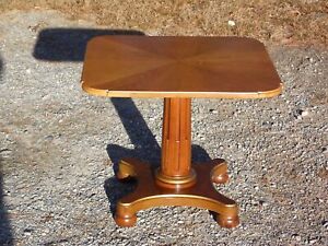 Vintage Mid Century Modern French Style Henredon Pedestal Table Nightstand