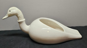 Antique Porcelain Duck Bed Pan Made By D E Mcnicol In East Liverpool O 1118