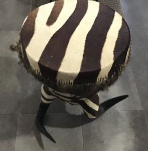 Original Old African Mcm Zebra Taxidermy Animal Skin Ethnic Drum Table Horn Feet