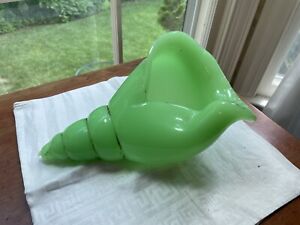 Fine Antique French Green Opaline Glass Hand Blown Conch Shell Spoon Warmer 