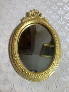 Small Gold Tone Gilt Framed Oval Mirror 1 6 5 W X 9 75 L X 1 25 D