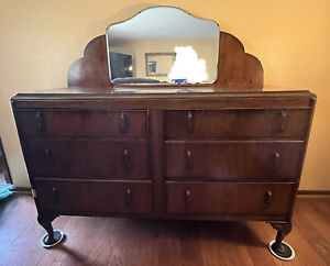Antique Wood 6 Drawer Dresser With Mirror