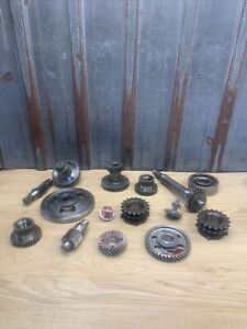 Lot Of 15 Industrial Machine Steampunk Gear Cog Robot Salvage Lamp Base A1