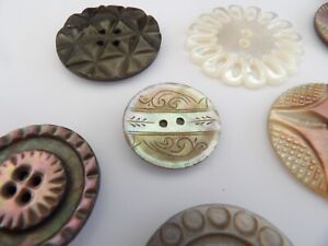 Antique Victorian Beautiful Lot Of Mother Of Pearl Buttons Large All Unique