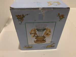 Vintage Centerpiece With Pair Of Cherubs Angle With Box 
