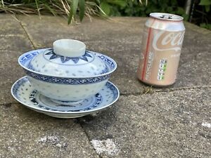 Chinese Blue White Porcelain Bowl With Lid