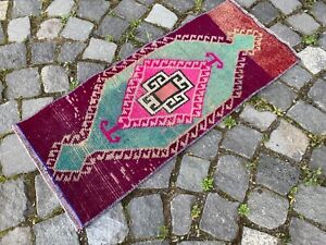 Turkish Floor Rug Vintage Small Rug 100 Wool Handmade Doormats 1 1 X 2 7 Ft