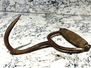 Hay Bale Hook Vintage Primitive Cast Iron W Wood Handle Farm Tool Collectable 2