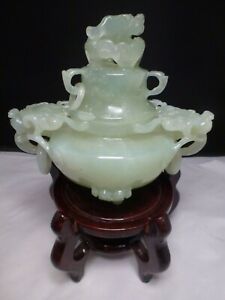 Wonderful Antiques Chinese Carved Jade Burner On Asian Stand