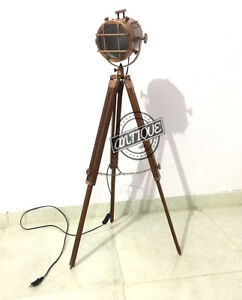 Vintage Corner Lamp Floor Stand Electric Wooden Tripod Adjustable Focus Lam