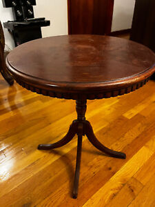 Taub Brothers Furniture And Gifts Pasaic Nj Round Small End Table