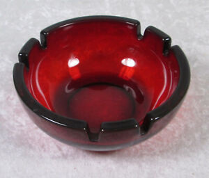 Mid Century Modern Ruby Red Glass Ashtray 5 5 8 Inch Diameter 2 1 8 Tall Vintage
