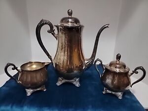 Oneida William Rogers Vintage Silver Plated Tea Coffee Pot Creamer Sugar Bowl