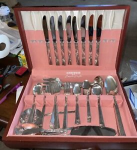 Kingswood Empire Craft Silver Plate 52 Piece Flatware Silverware Set In Chest