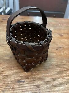 Antique American Small Splint Gathering Basket No Breaks Great Color