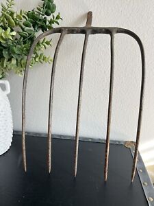 Antique Primitive Country Home Farm Tool 5 Tine Cast Iron Pitch Fork Hay Rake